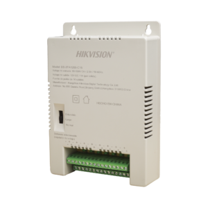 Fuente de Poder Regulada 12 Vcc / 13.5 Vcc / 15 Vcc para 16 Cámaras / 16 Amp (1 Amp por Salida) / Voltaje de Entrada 90 –